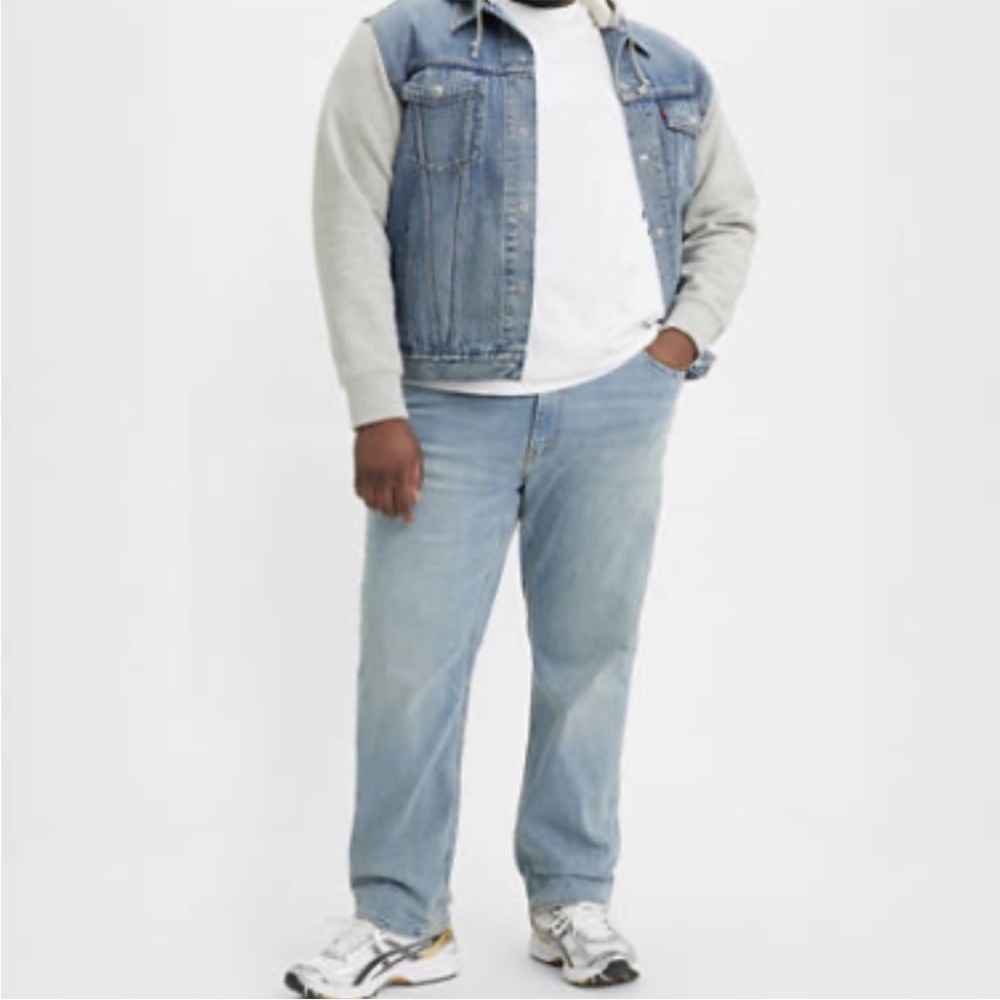 Levi's 541 Big & Tall 52x32 Athletic Taper Fit Jeans Denim Light Wash Pl…